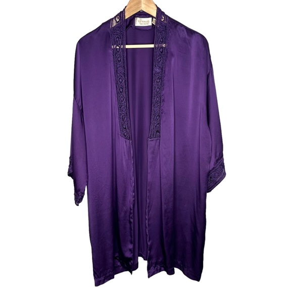 Victoria's Secret Other - Vtg Victoria’s Secret purple silk satin crochet trim robe